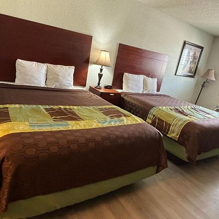Hotel Bien Venido Pearsall Exterior foto
